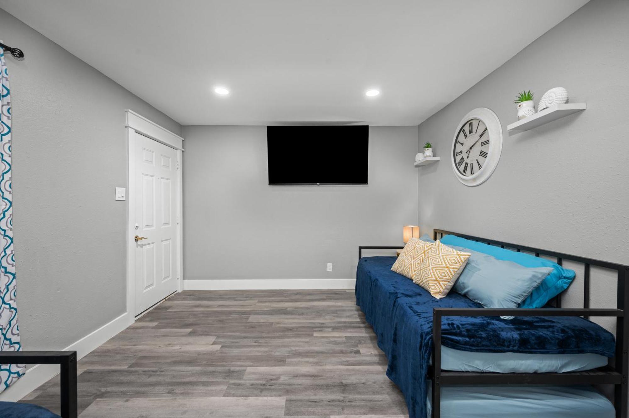 Comfortable 2Br Apt In Vibrant Houston Heights Ngoại thất bức ảnh